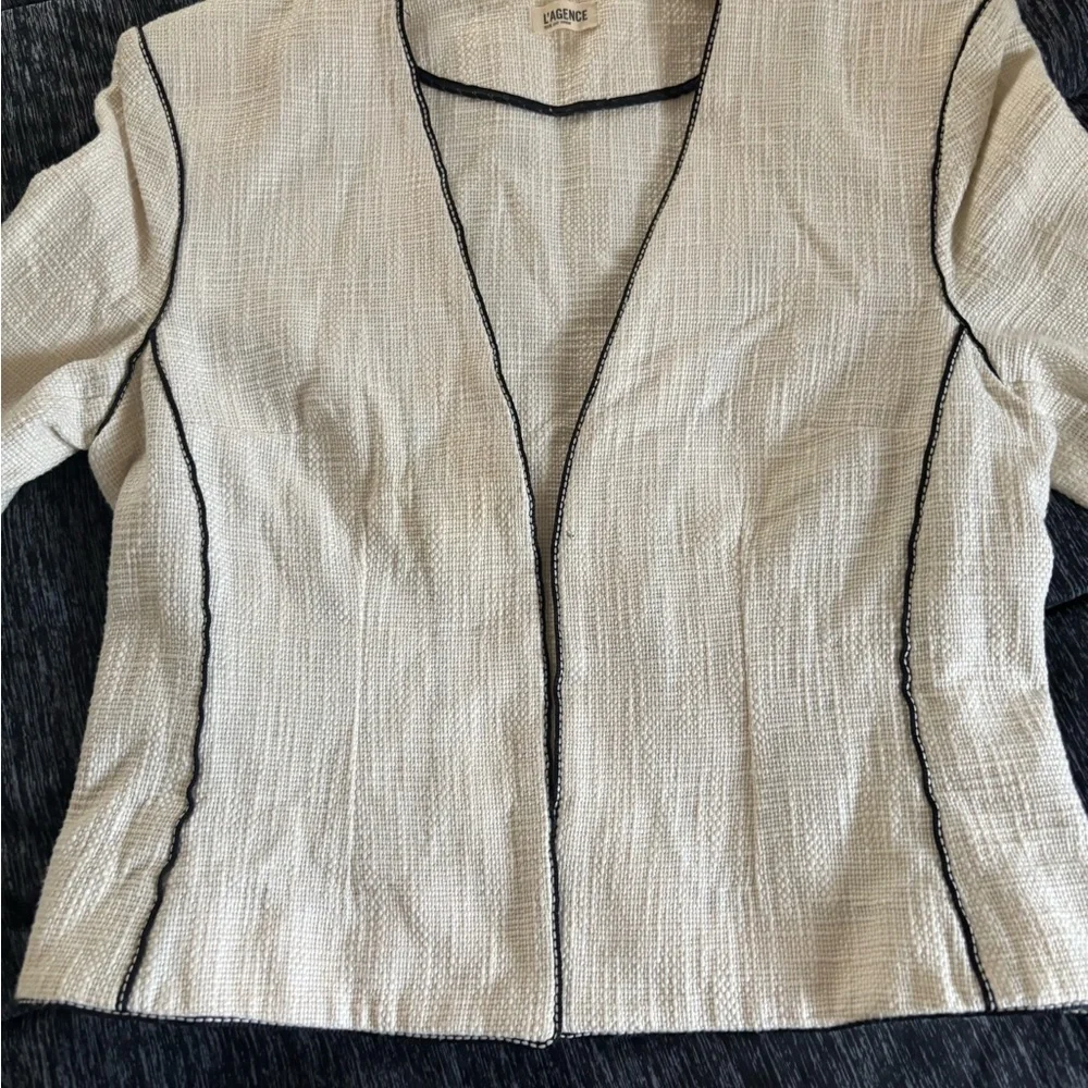 L’Agence Ivory and Black Trim Cropped Blazer - Picture 2 of 5